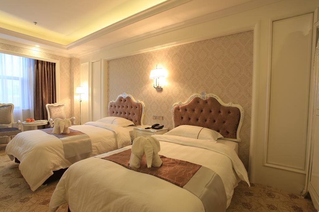 Zhuhai Rongfeng Hotel Exterior photo